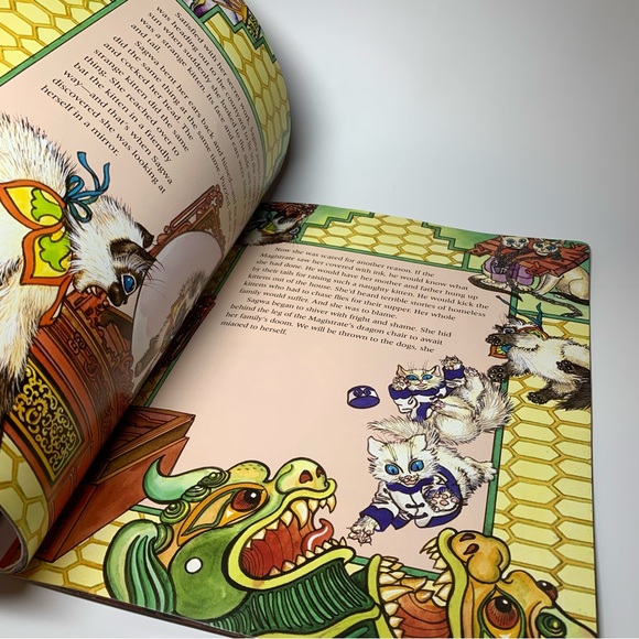 The Chinese Siamese Cat Children's Book beautiful artwork - Picture 12 of 12